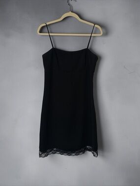 INC BLACK SLIP DRESS – CHIC SATIN STYLE SIZE 4